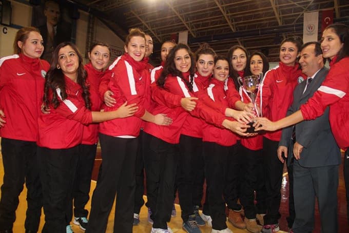 Voleybol'da çifte kupa