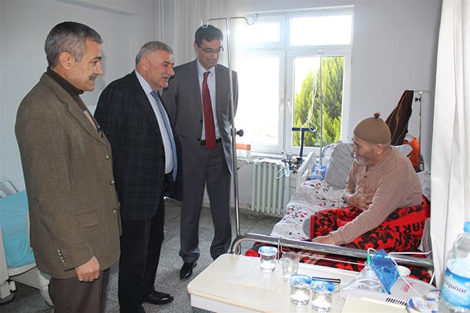 Cevat Keser Diyaliz Ünitesi kurulması için söz verdi