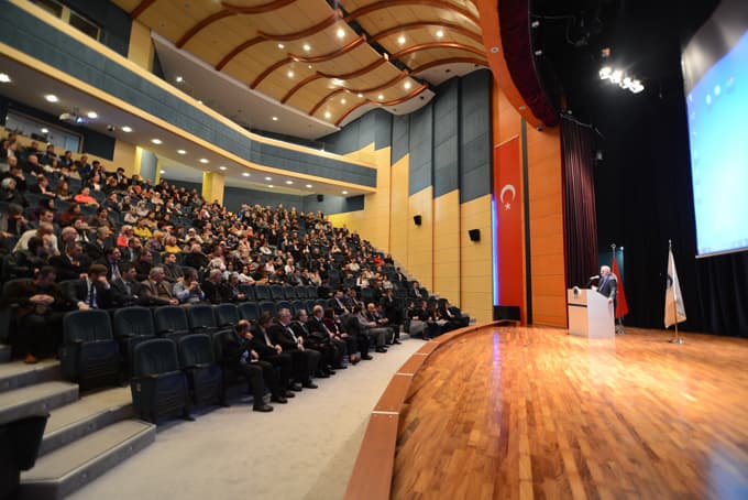 Üniversitede varoluş nedenimiz; öğrencilerimiz