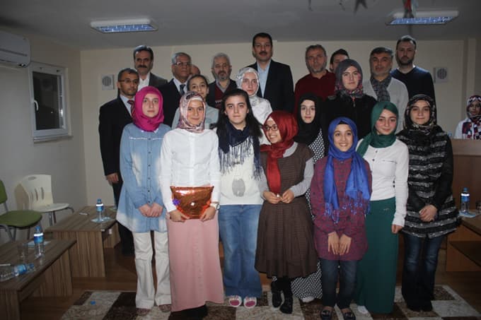 Mehmet Akif Ersoy'u anma programı ve şiir yarışması
