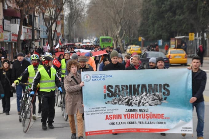 Ecdadlarını anmak için yürüdüler