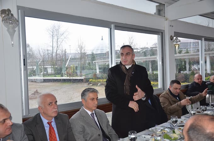 Sapanca Belediye Başkanı Yılmazer esnaflara seslendi