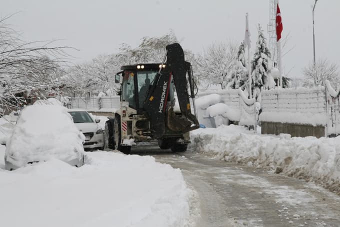 Adapazarı sınırlarında kapalı yol bulunmuyor