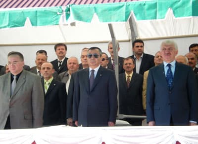 Bir Milyon Kişiye Çay İkramında Bulunduk