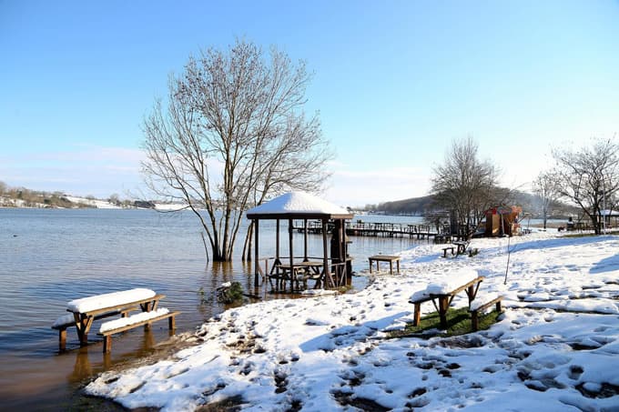 Poyrazlar Gölü, doğa meraklılarını cezbediyor