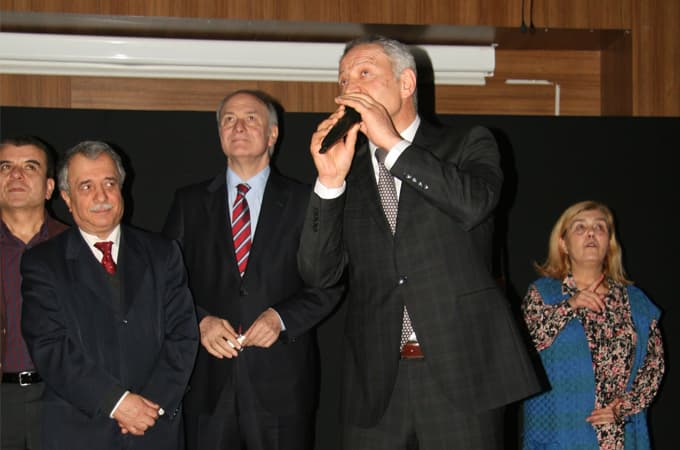 Uyuşturucuya karşı tiyatroyla mücadele veriyorlar 