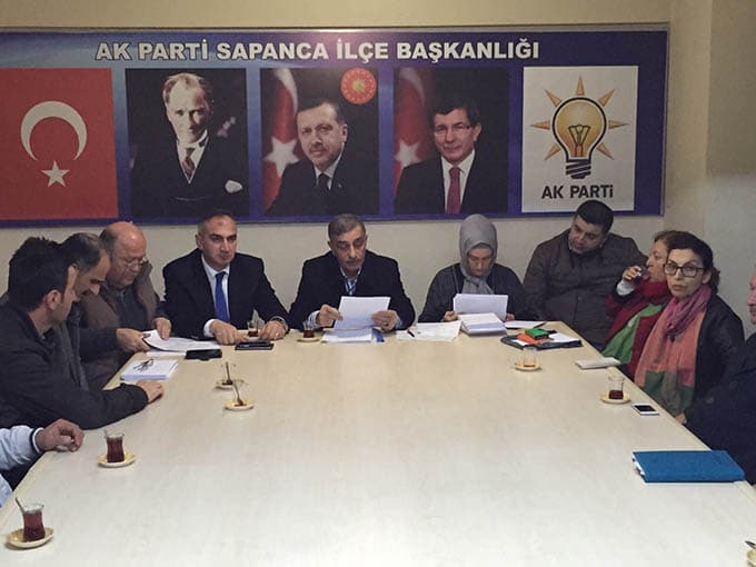 Yılmazer Ak Parti İlçe Yönetim Kurulu Toplantısı'na katıldı