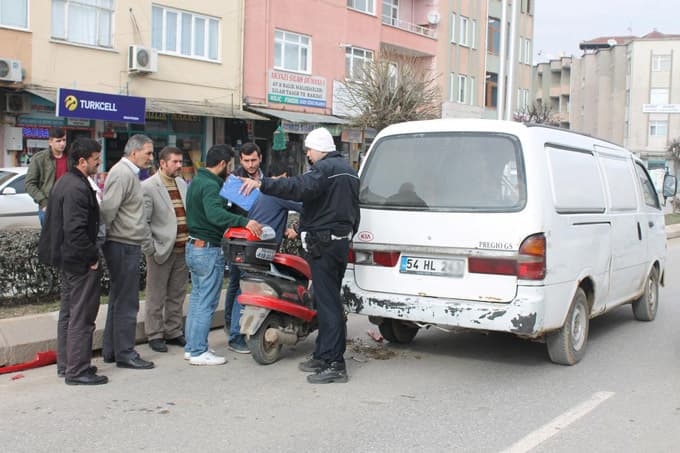 Akyazı'da trafik kazası: 1 yaralı