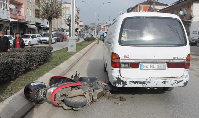 Akyazı'da trafik kazası: 1 yaralı