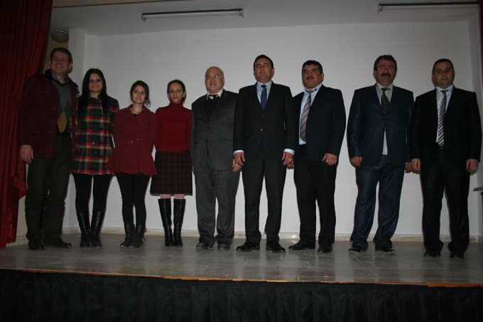 Karasu'da uyuşturucu semineri düzenlendi