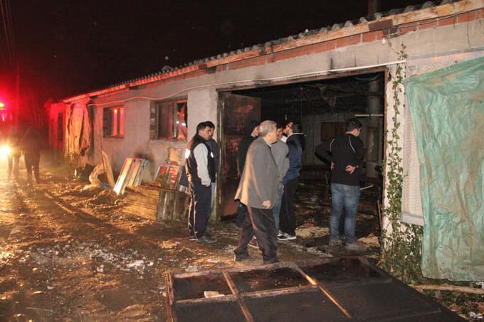 Akyazı'da tavuk çiftliğinde yangın 