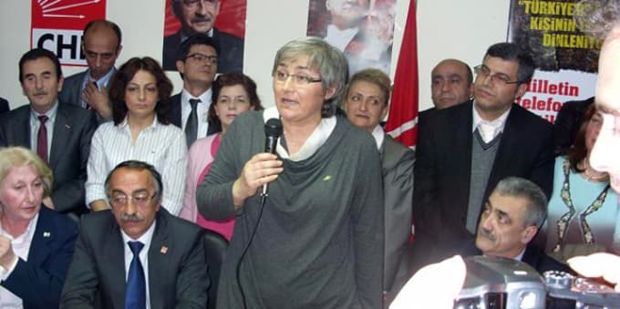 CHP Sakarya İl Başkanlığına Ayça Taşkent atandı