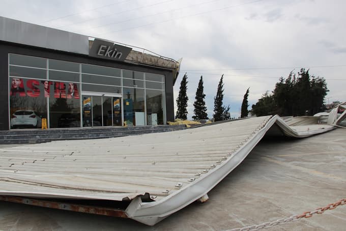 SEDAŞ'ın fırtına sonrası çalışmaları devam ediyor