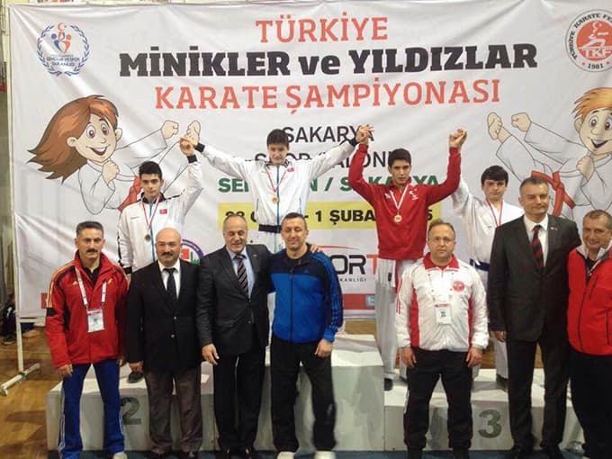 Geyve ilçesi sporcuları iki madalya kazandı