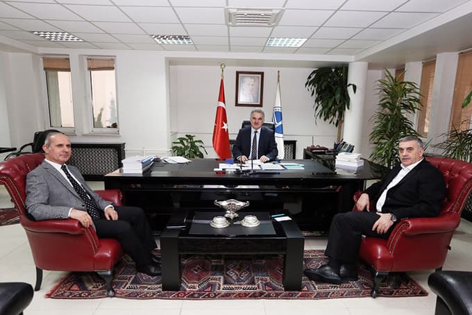 Yenikent'e Yüksek Okul ve Yurt yapımını görüştüler