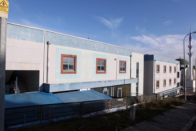 Yenikent'e Yüksek Okul ve Yurt yapımını görüştüler