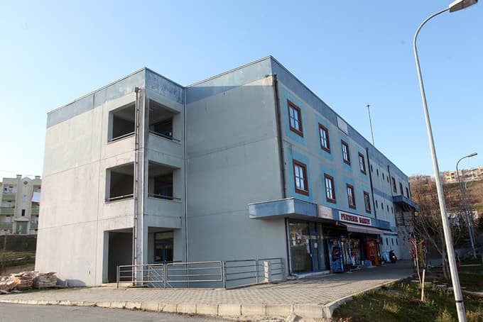 Yenikent'e Yüksek Okul ve Yurt yapımını görüştüler