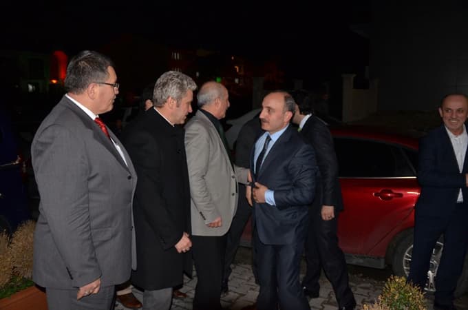 Başkan adayı Kılıç'a Erenler'de büyük ilgi