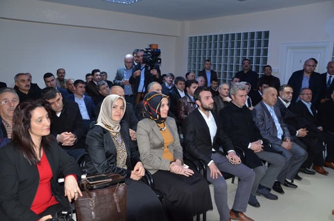 Başkan adayı Kılıç'a Erenler'de büyük ilgi