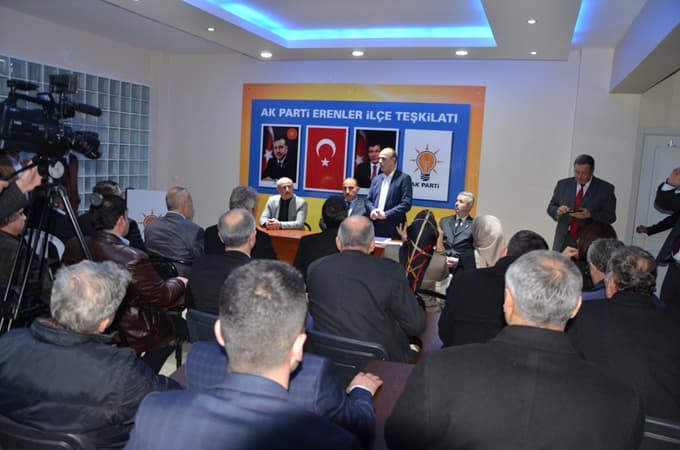 Başkan adayı Kılıç'a Erenler'de büyük ilgi