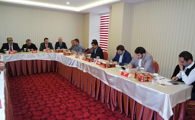 Büyük Coşkunlar, Türkiye genelindeki distribütörleriyle bir araya geldi