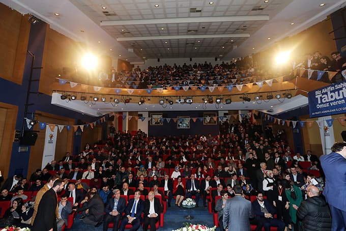 Toçoğlu, 4.Olağan İl Gençlik Kolları Kongresine katıldı