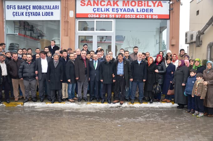 İsmail Gündoğdu'nun aday adaylık müracaatına yoğun ilgi