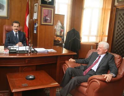 Başkan Duran, Sinan Cihan'ı Makamında Ziyaret Etti