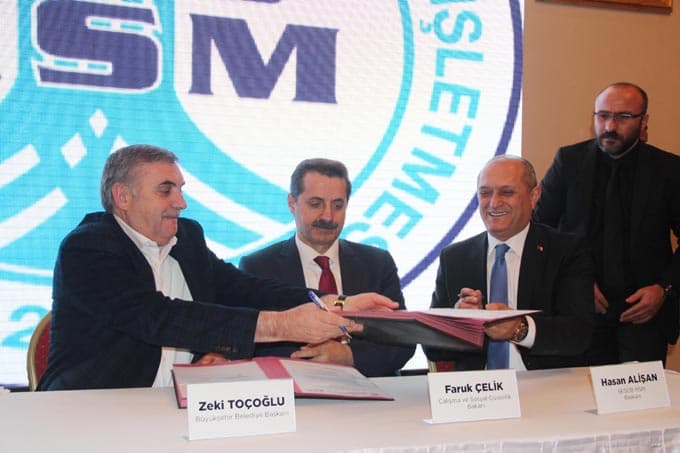 Bakan Çelik'ten 1 milyon 300 bin esnafa müjde