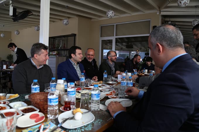 Kemal Öztürk: 'Ak Parti'nin 7-0 alacağına inanıyorum'