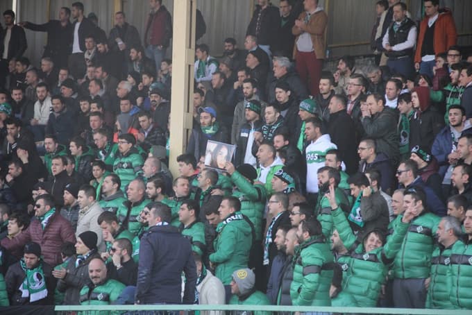 Sakaryaspor'a bir darbe de Erzurumspor'dan geldi