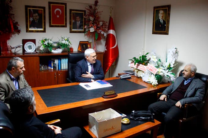 İlim Yayma Cemiyeti'nden Mustafa Ak'a ziyaret