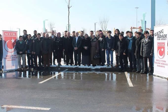 Atabek Genç Adamlarla Buluştu