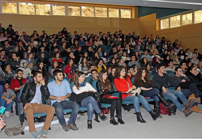 "Başarı için hedef belirlenmeli"