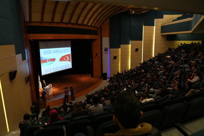 SAÜ'de 'Hocalı Soykırımı Anma Günü' düzenlendi