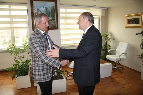 'Sakarya 5 yılda yeni bir Sakarya olacak'