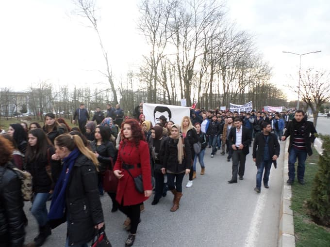 Sakarya'da Fırat Çakıroğlu anısına yürüyüş