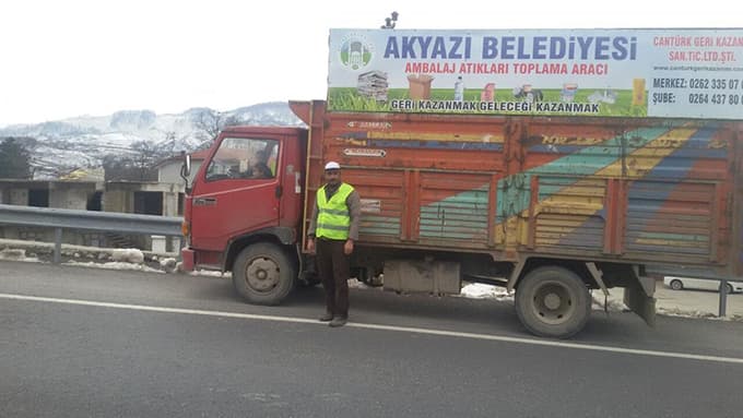 Akyazı Belediyesi'nden Geri Dönüşüm Projesi