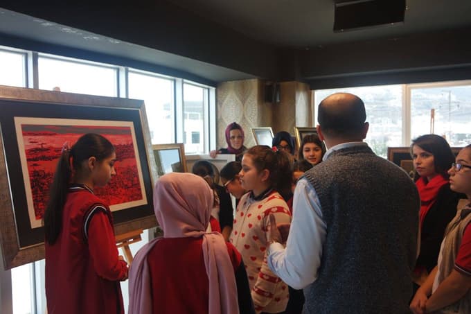 Öğrenciler 'Sanatsal Concept' sanat galerisini gezdi