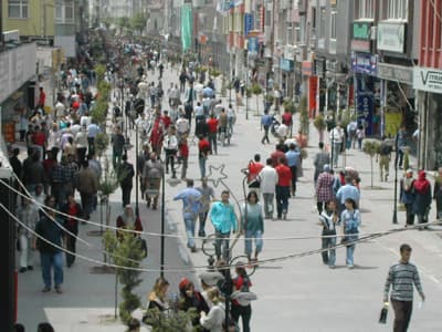 Sakaryalılar Artık Daha Güvenli Yollarda Yürüyecek