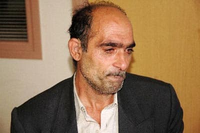 İşsiz Kalınca Eşi ve 3 Çocuğu Tarafından Terk Edildi