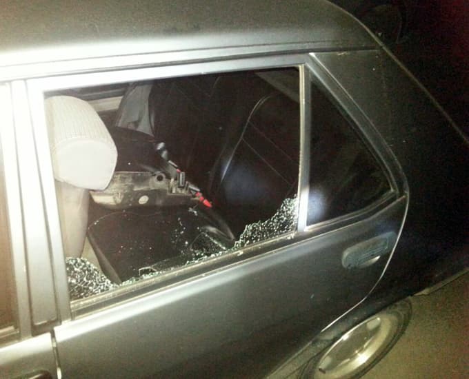 Otomobili çalmak isterken suçüstü yakalandı