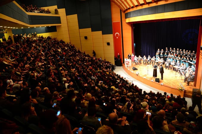 SAÜ'de Klasik Türk Müziği konseri verildi