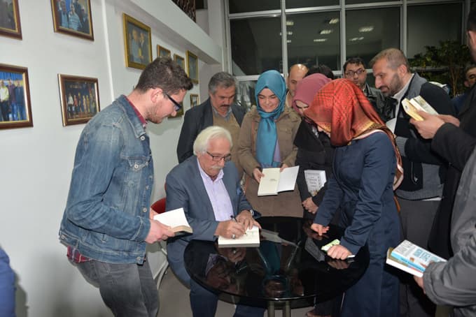'100. Yılında Çanakkale Ruhu' konferansı düzenlendi