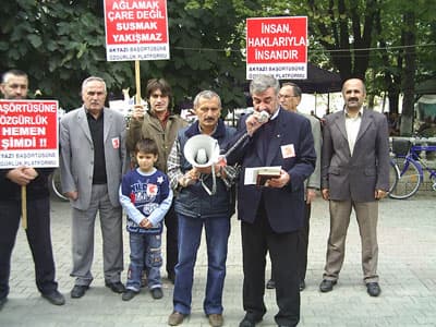 "Şu Laikliğin Net Bir Tarifini Yapın da Biz de Bilelim"