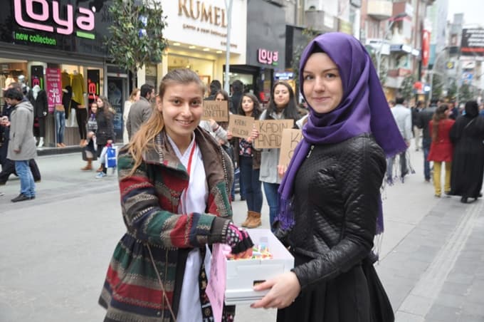 Üniversite öğrencilerinden anlamlı etkinlik