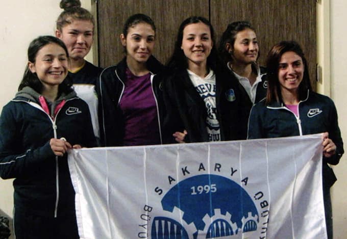 Büyükşehir Atletizm takımı şampiyon oldu