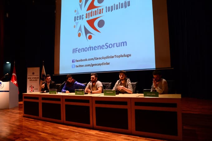 Vine Fenomenleri SAÜ'de söyleşi katıldı
