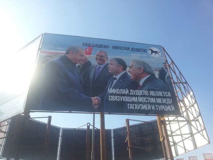 Gagavuzya'nın her yerinde fotoğrafları var