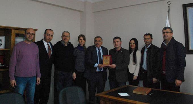 İnci: 'Desteğin karşılığı hizmet olacak'